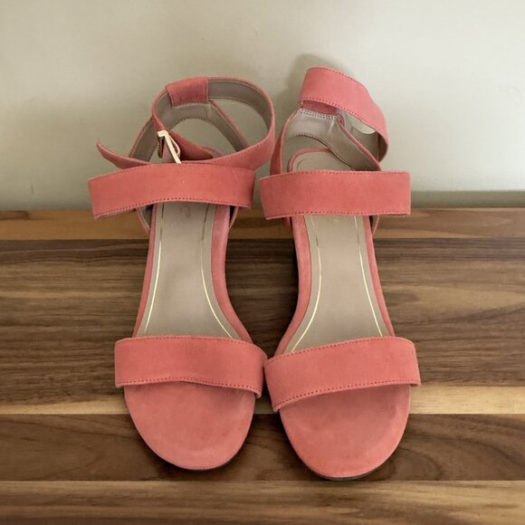VIONIC Sofia Suede Coral Suede 8.5 W sandals shoes leather NWOT ankle strap - Picture 3 of 13